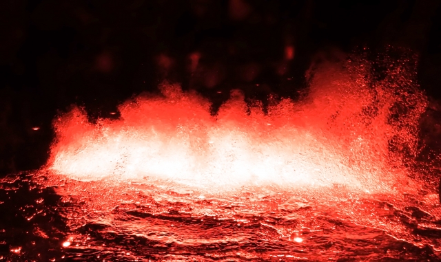 【画像】インドネシアの火山噴火、ほぼ映画のワンシーン
