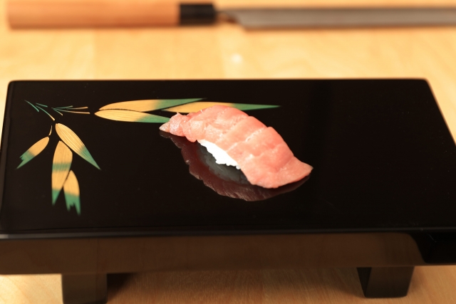【悲報】寿司の食べる順番を知らないバカが急増中…お前らは大丈夫か？