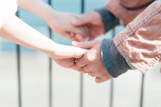 先月に初彼女ができた男友達がおかしくなってしまった・・・。