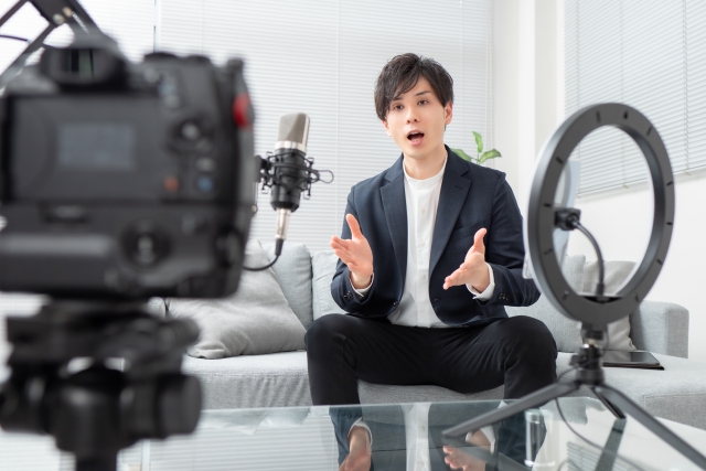 YouTuberで食っていけてる35歳だけど質問ある？