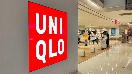 【画像】おじ「ユニクロで買ったダウンに針が刺さってた！返事お待ちしてますUNIQLOさん！」→