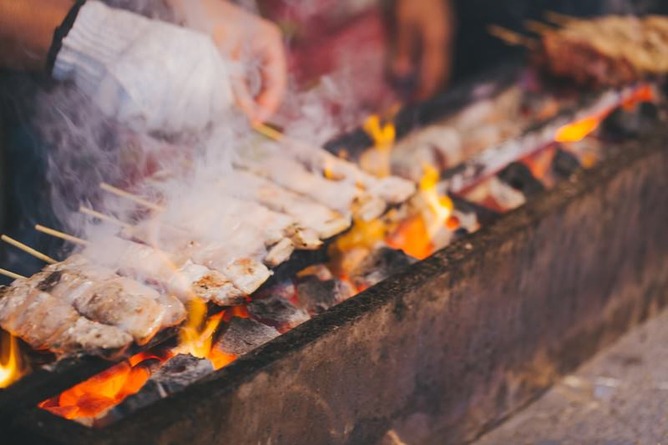 【悲報】東京の焼き鳥屋「お酒弱い人は入って来ないで！店側からの本音、迷惑です」