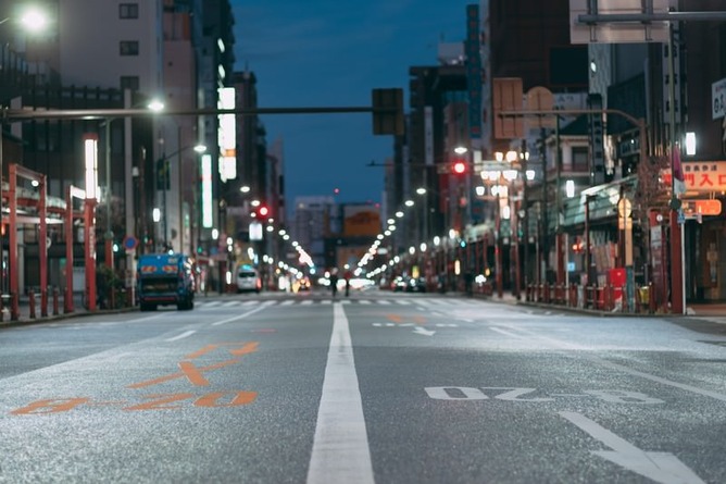 【動画】田舎の道路、もはや交通ルールが存在していない