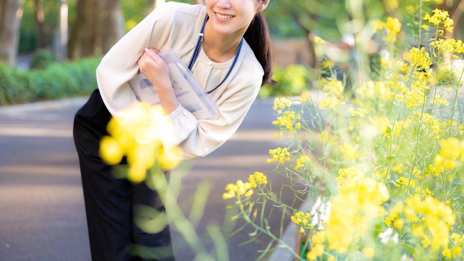 Z世代女子「これ！弁当のフタあかないんだけど開けてくんない？」 ワイ社食社員「は？」