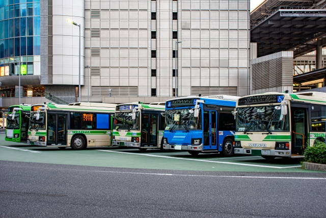 バス運転手ワイ、お前ら素人に言いたいことがある