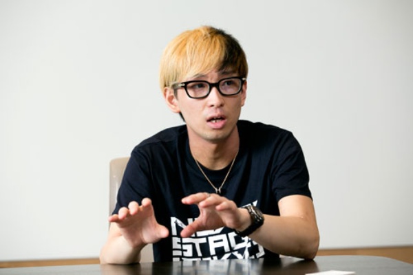 【速報】YouTuberのヒカル、付き合って０日の相手と結婚ｗｗｗｗｗｗｗｗ