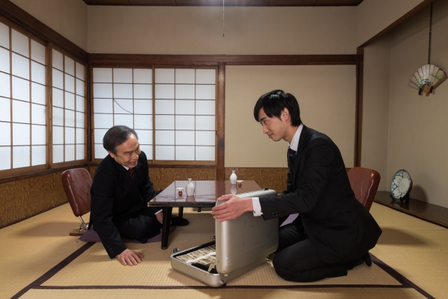 死にかけのジジイ「9億円貸してください」銀行「いいよ」⇠これ