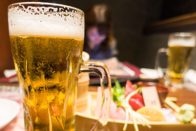 JKさん、飲酒生配信で退学にされるもまさかの逆転勝利ｗｗｗｗｗｗｗ