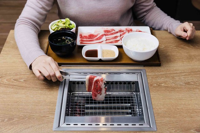 【乞食速報】なんGの焼肉ライク、米高騰のご時世に「無限ご飯キャンペーン」開催