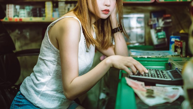 FPSで出会った女とホテルまで行った話