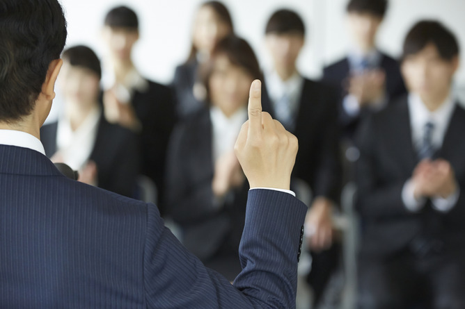 ワイの職場で毎朝やる「活力朝礼」とかいう謎の儀式