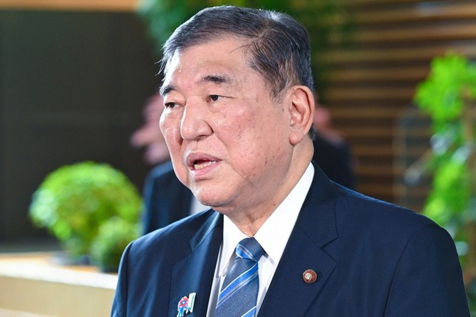 石破首相「1日3時間しか寝てない。なんでかというとね」