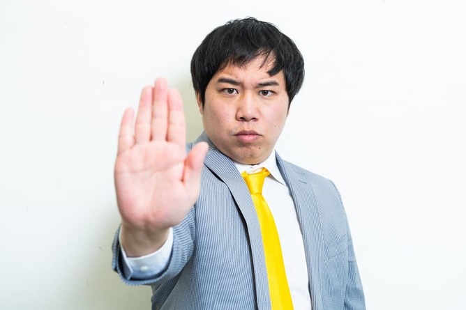 霜降りせいや「頭髪が危ない芸人」トップ3を発表