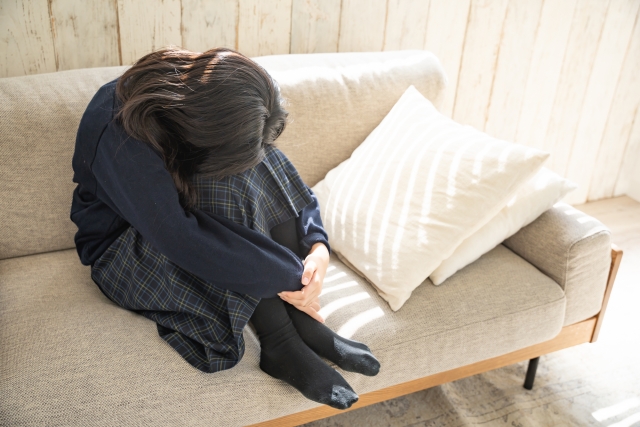 【悲報】ワイ不登校JC、親戚が家に泊まり無事死亡