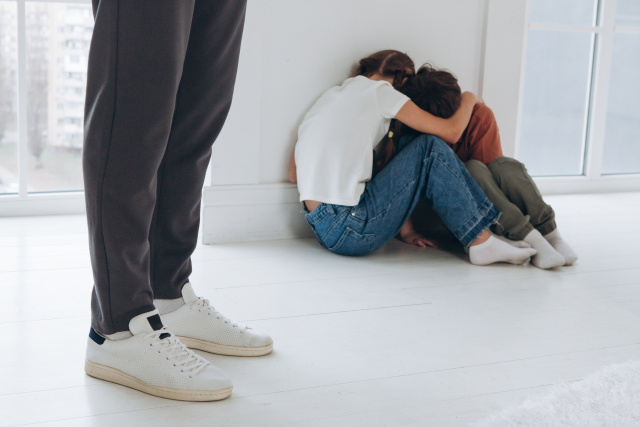 【悲報】アッネの旦那、自分の息子(4)にDVしてることを堂々とワイに話してくる