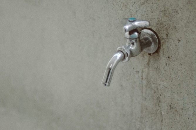 【悲報】朝の水道水、マジで危険だったｗｗｗｗｗｗｗｗｗｗｗ