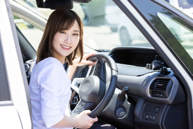 自動車免許「免許取るのに30万近くかかります」←これｗｗｗｗｗｗｗ
