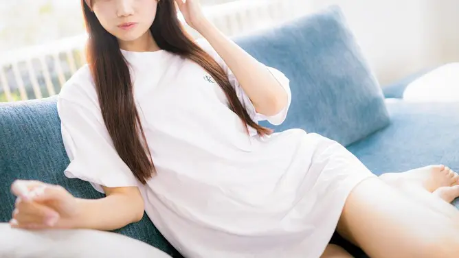 【動画】汗かいてもバレないTシャツ、ガチで革命ｗｗｗｗｗｗｗ