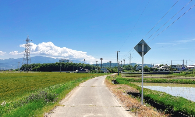 都会の人｢本物の田舎は空気が美味しいな～｣ ← これ