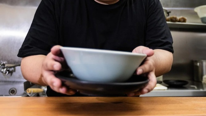 【画像】たった390円で食えるラーメンがこちらｗｗｗｗｗｗｗｗｗ