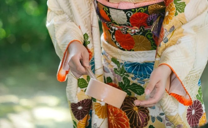 【画像】実家が太い美人まんさん、ウッカリ正体を表してしまうｗｗｗｗｗｗｗ