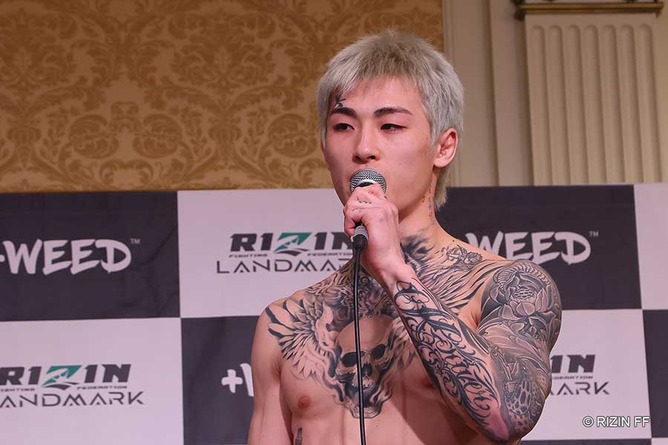 【画像】平本蓮「RIZINにこういう女が1000人は居る」X民「お前の嫁やん」蓮「😡😡😡」