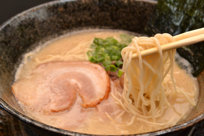 【画像】「日本一のラーメン屋」を決める祭典に来たでｗｗｗｗｗｗｗ