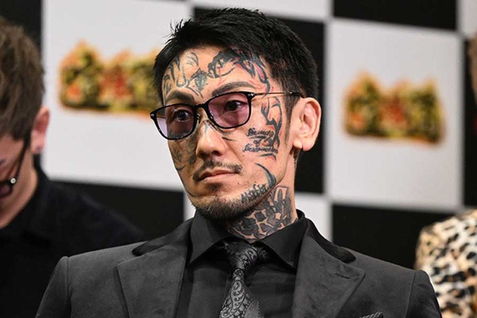 【画像】瓜田純士さん(45)、お前らに響きそうな名言を書く