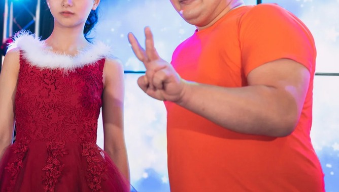 【画像】事務所がファンクラブ継続特典として送ってきた謎のグッズｗｗｗｗｗ