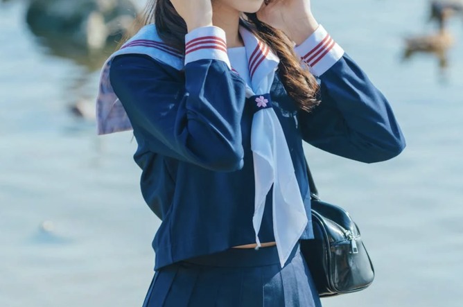 【動画】JCさん、チャリ通学中に転倒して人生が終わりかける