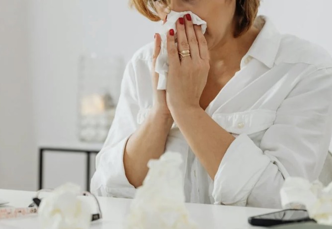 【悲報】薬剤師まんさん咽び泣く「薬剤師になって後悔してる」