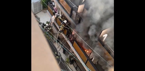 【動画】火事で取り残された大阪女さん、消防士に対して最悪の行動にでる