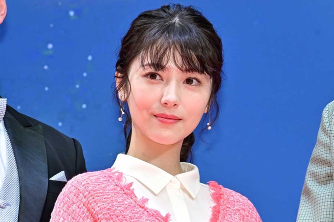 【画像】浜辺美波の愛車、レベチｗｗｗｗｗｗｗｗｗｗｗｗｗｗ