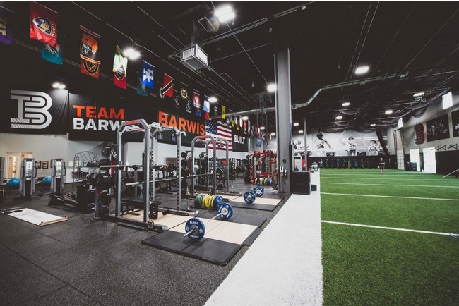 【画像】アメリカのジム、化け物が闊歩する魔境だった