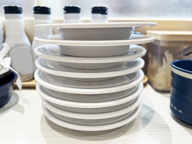 【悲報】回転寿司、もう回らなくなってしまう