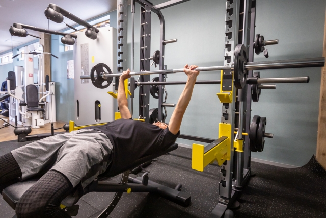 敵「筋トレすれば痩せるぞ」ワイ「ホンマか？やるで！」→ 結果