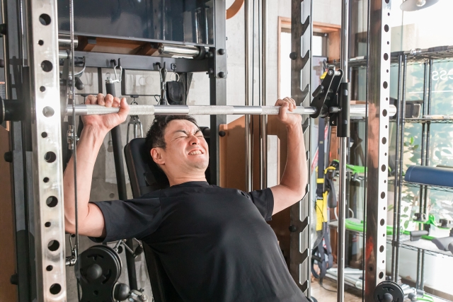 【悲報】ジムで数えてたら急におっさんにブチ切れられたんだけど