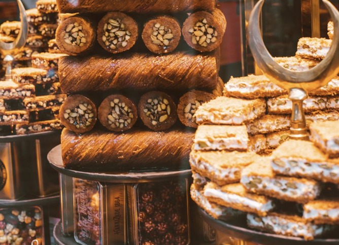 【画像】フィナンシェ焼くンゴｗｗｗｗｗｗｗｗｗｗｗ