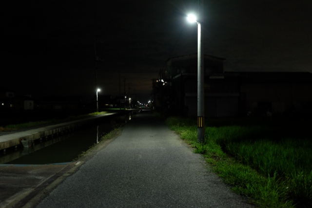 【ホラー】外から太鼓みたいな音がするんだけど