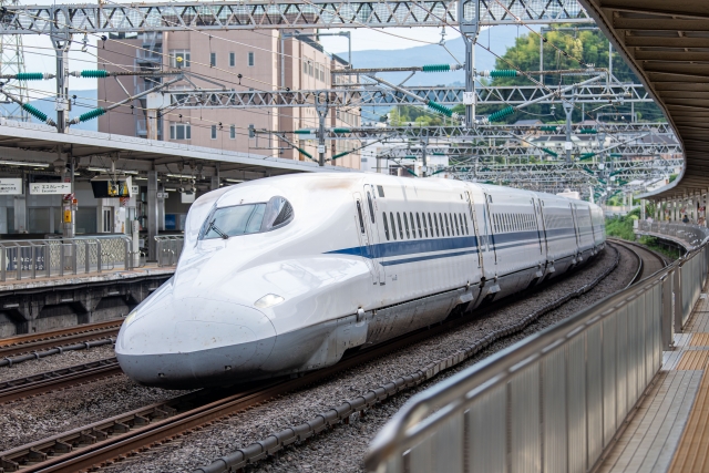 マッマ「いつ結婚するの…？　子供いらないの…？」帰省中ワイ「…」