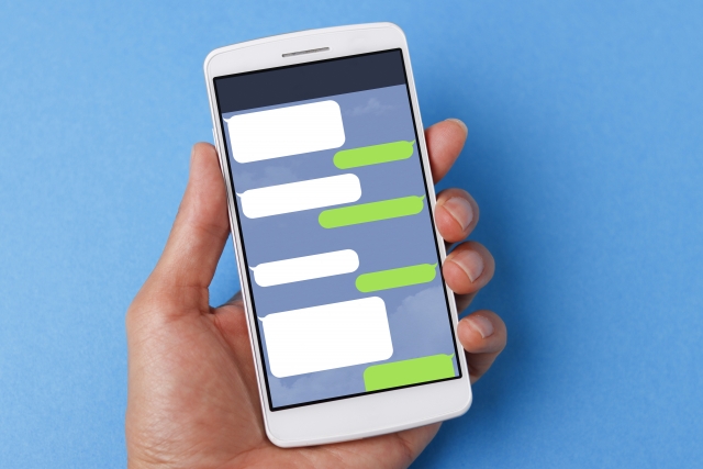 【悲報】休みの日にたまに上司から来るLINEが怖すぎる