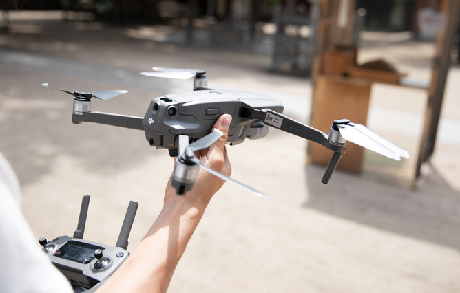 【画像】我が国の最新ドローン、コスパ最強ｗｗｗｗｗｗｗｗｗｗｗ