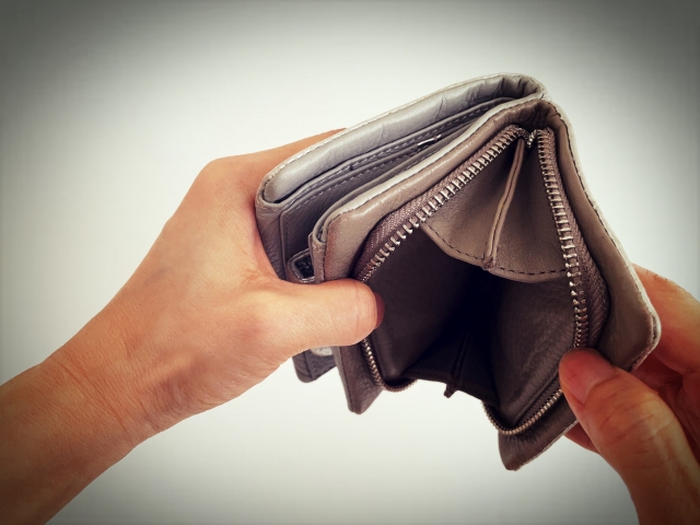 【画像】38歳底辺フリーター「金がなさすぎて毎日“これ”しか食べれない！日本どうなってんだよ！😡」