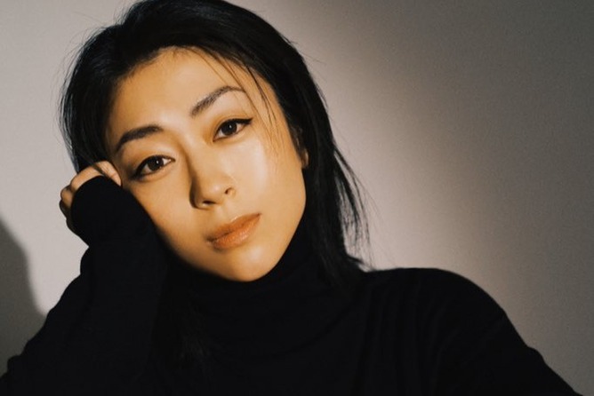 【画像】宇多田ヒカル「ドラゴンボール読んでたら疑問に思うところがあったんだけど」