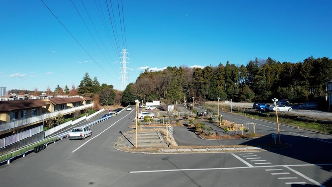 【悲報】違反者講習で二俣川の教習所に来たワイ、底辺臭が凄すぎてドン引きする