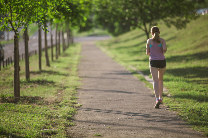 ランニングで膝を痛めたワイ「10日休んだしそろそろ復帰するか！」→結果