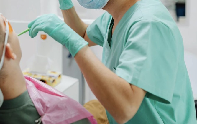 【悲報】ワイくん、歯医者に行くも10万円が必要になる事を告げられる