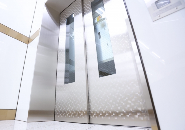 【悲報】スカイツリーのエレベーター、安心安全の日本製だったｗｗｗｗｗｗｗｗｗｗｗｗｗｗｗ