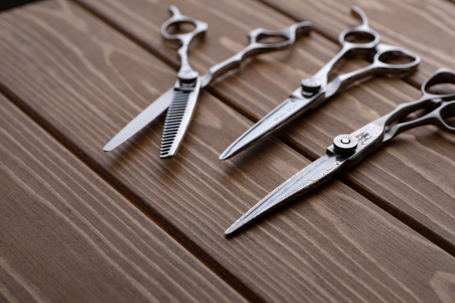 【悲報】ハゲ始めだけどいつも指名してた美容師が消えてた