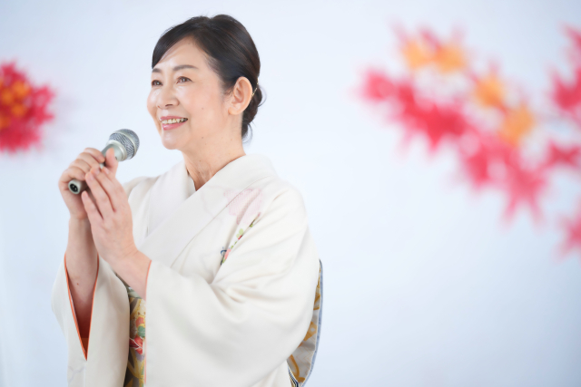 演歌業界が最終警告「CDを買え。このままでは伝統文化が途絶えてしまう」